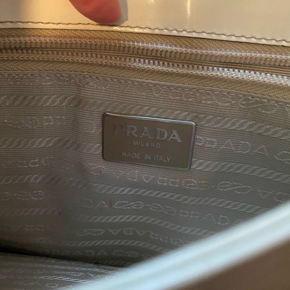 PRADA cream/tan ombre bag - Picture 3 of 11
